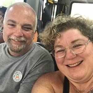 Meet your Posher, Carmela